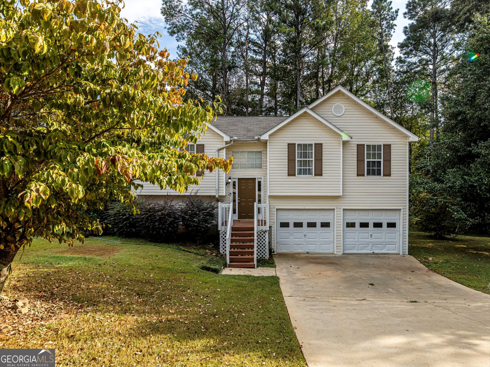 65 Ridgefield Drive Douglasville - 1