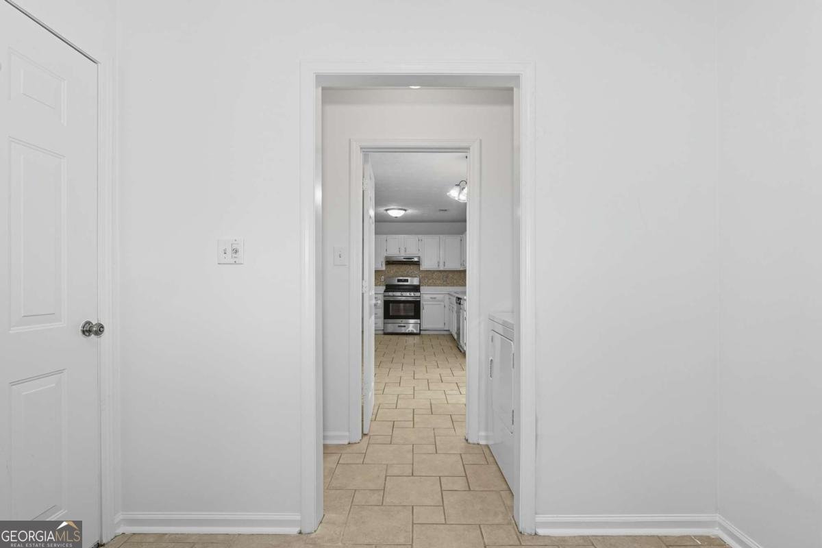 1833 Hickory Creek Court Acworth - 11