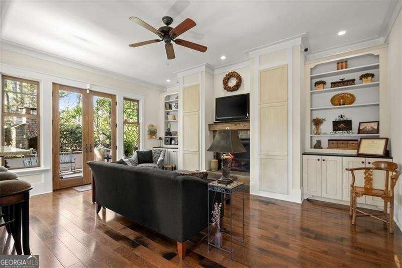 105 Weatherford Place Roswell - 12