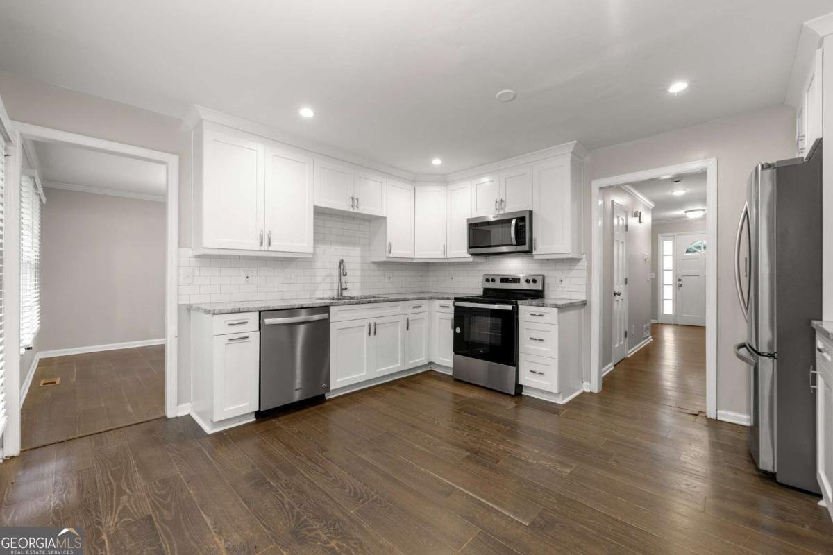 2517 Zachary Woods Drive Marietta - 5