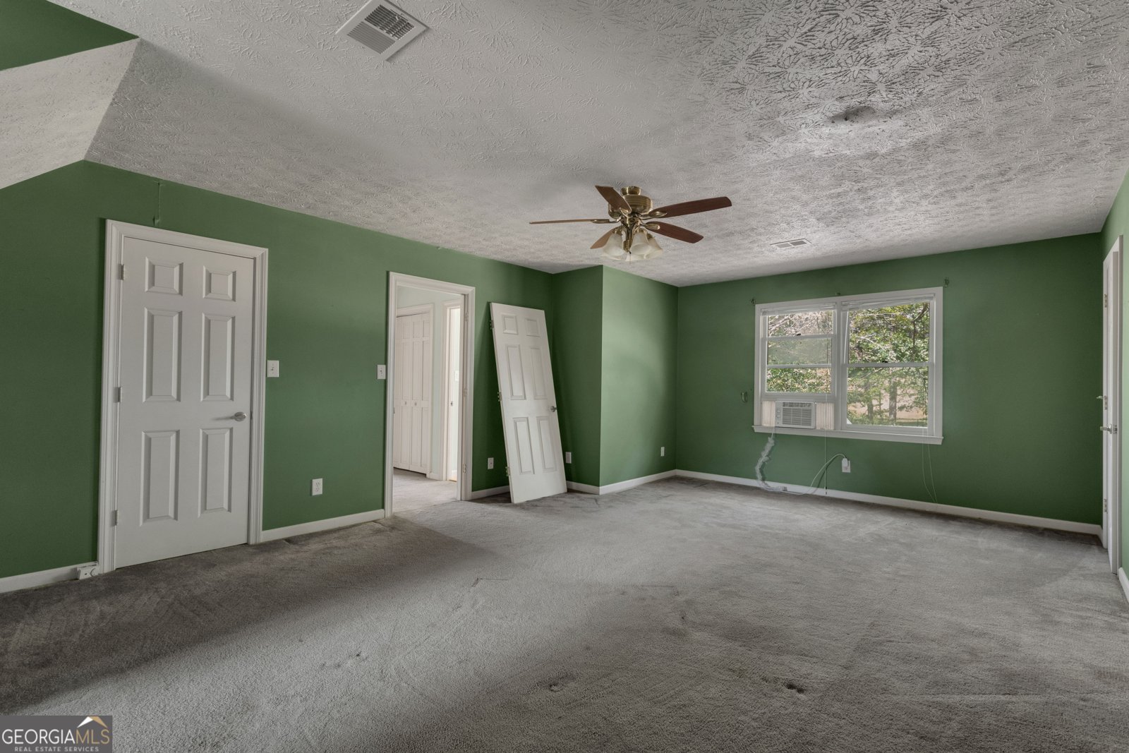 195 Mapledale Trail Sharpsburg - 39