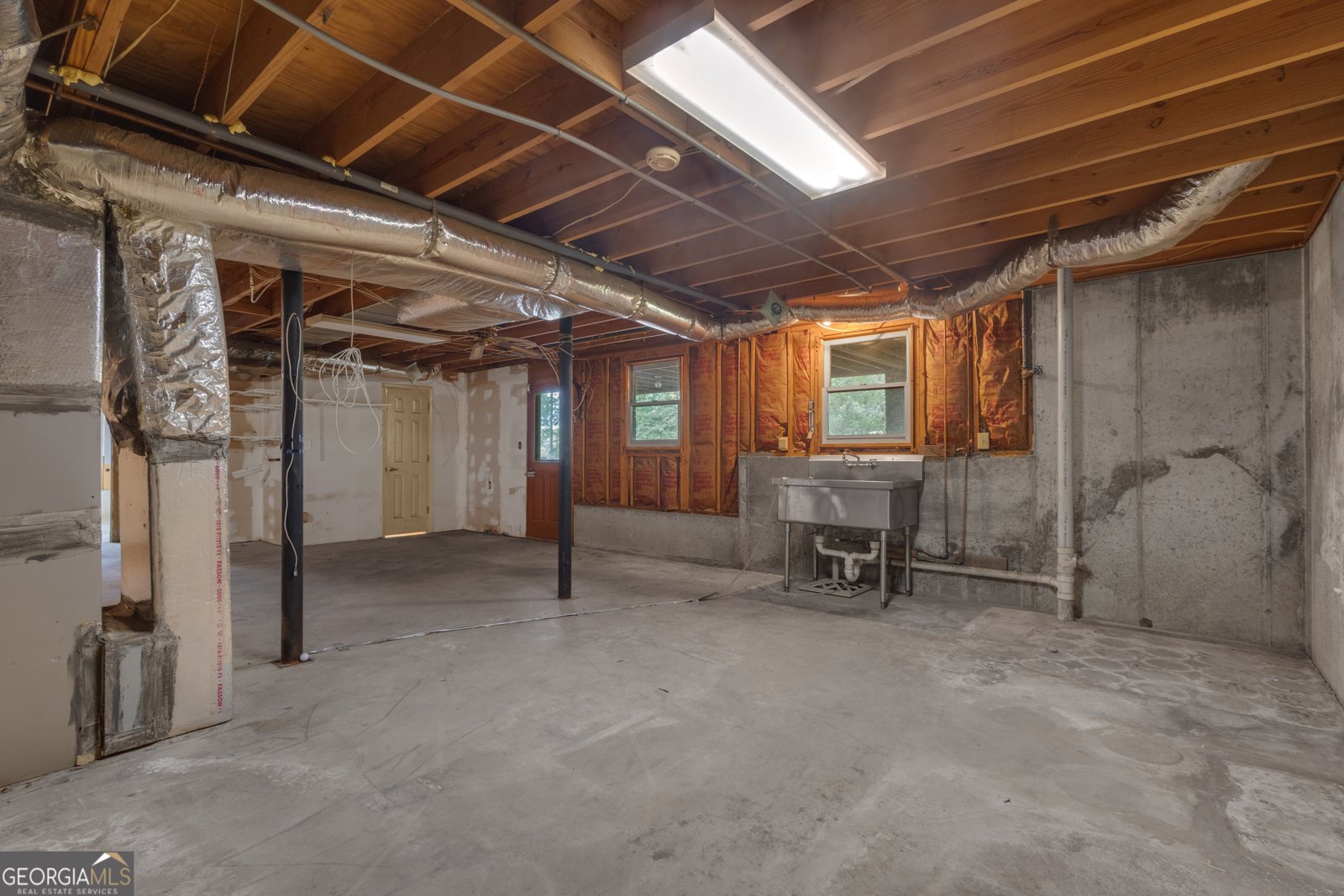 195 Mapledale Trail Sharpsburg - 52