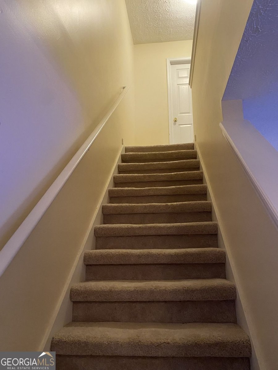 1366 Hollenbeck Lane Riverdale - 12