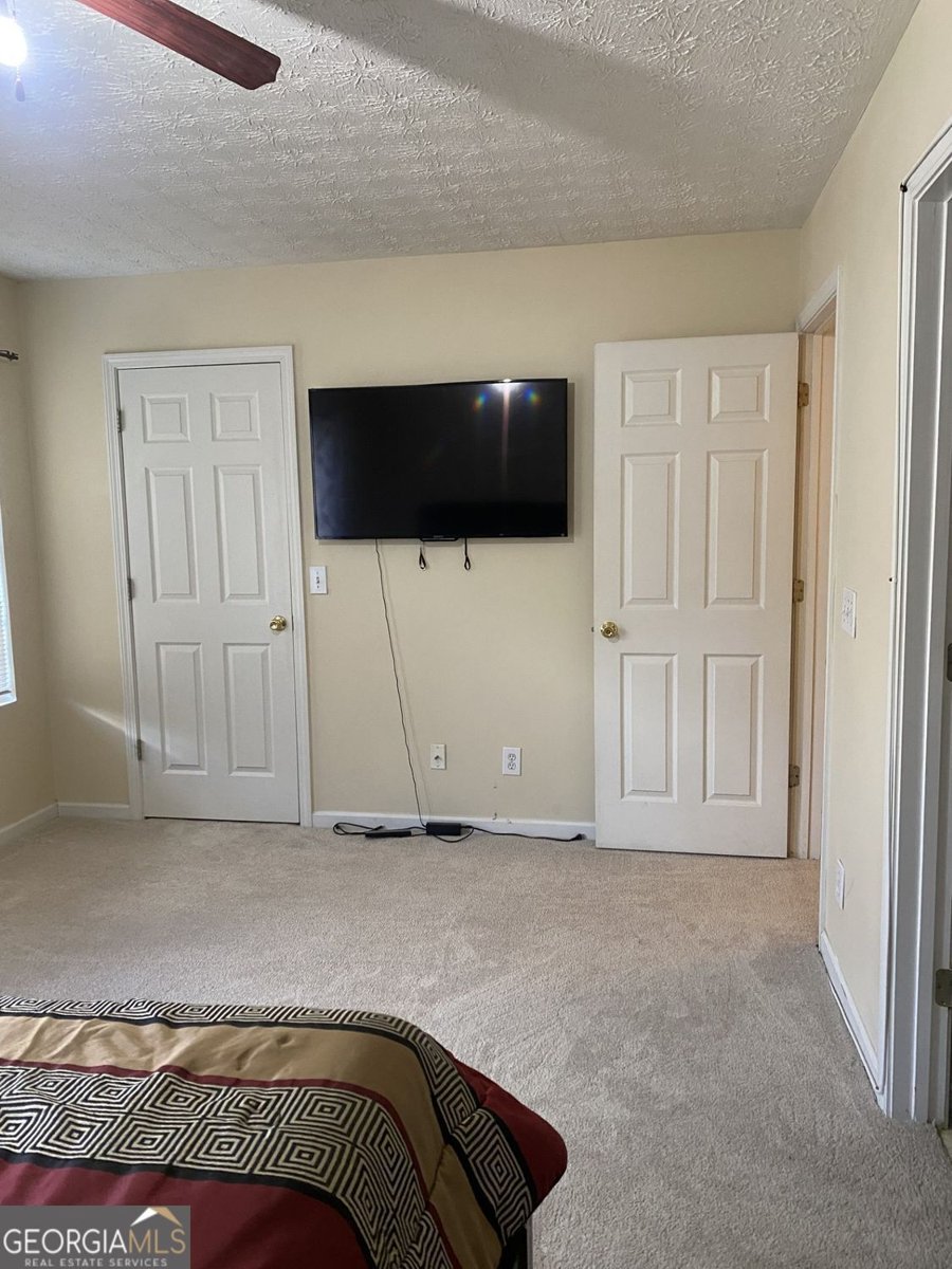 1366 Hollenbeck Lane Riverdale - 20