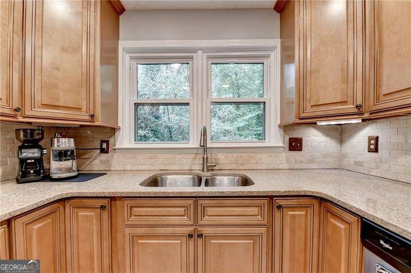 2475 Northlake Court Atlanta - 4