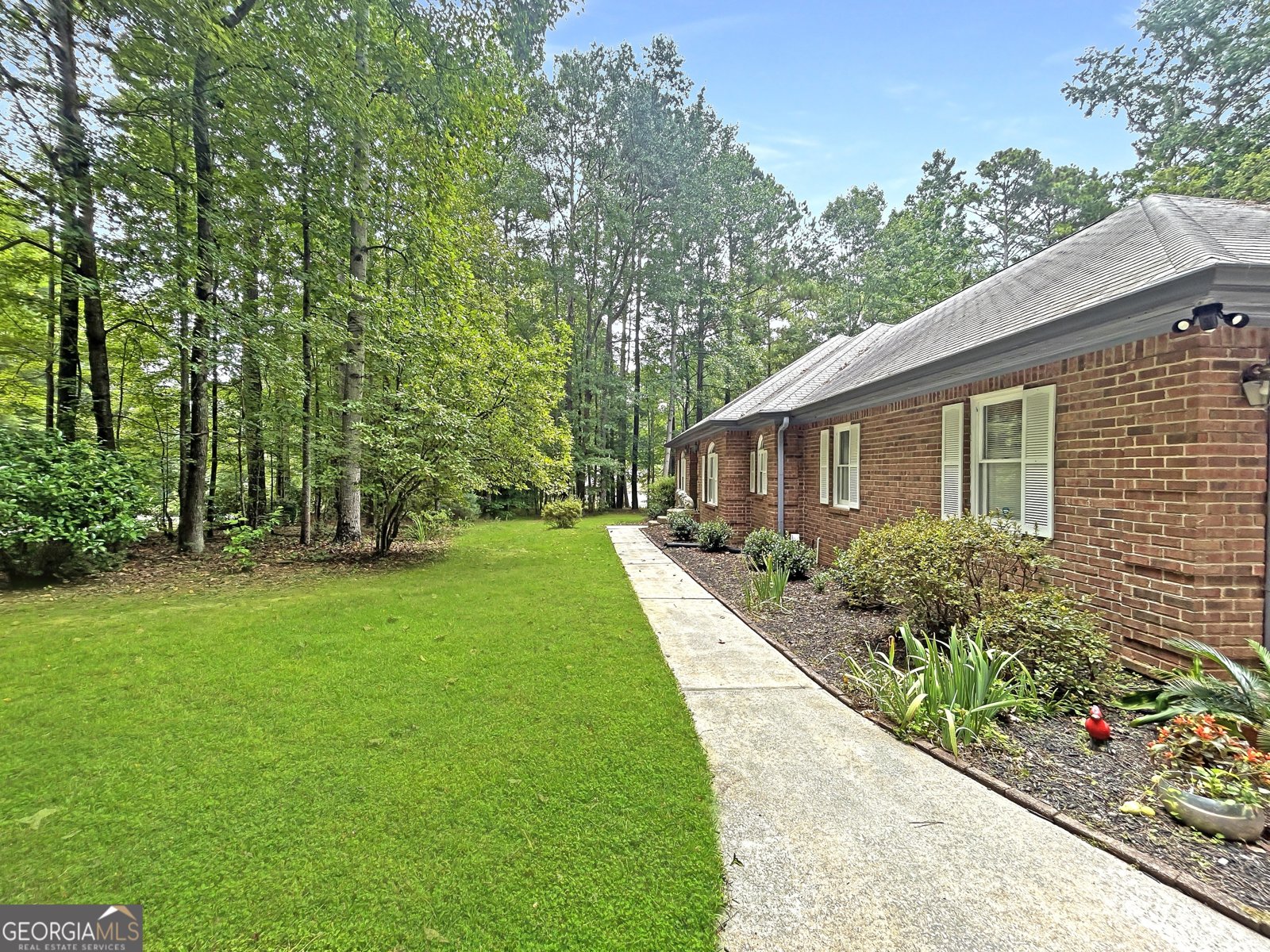 189 Lake Hampton Drive Hampton - 34