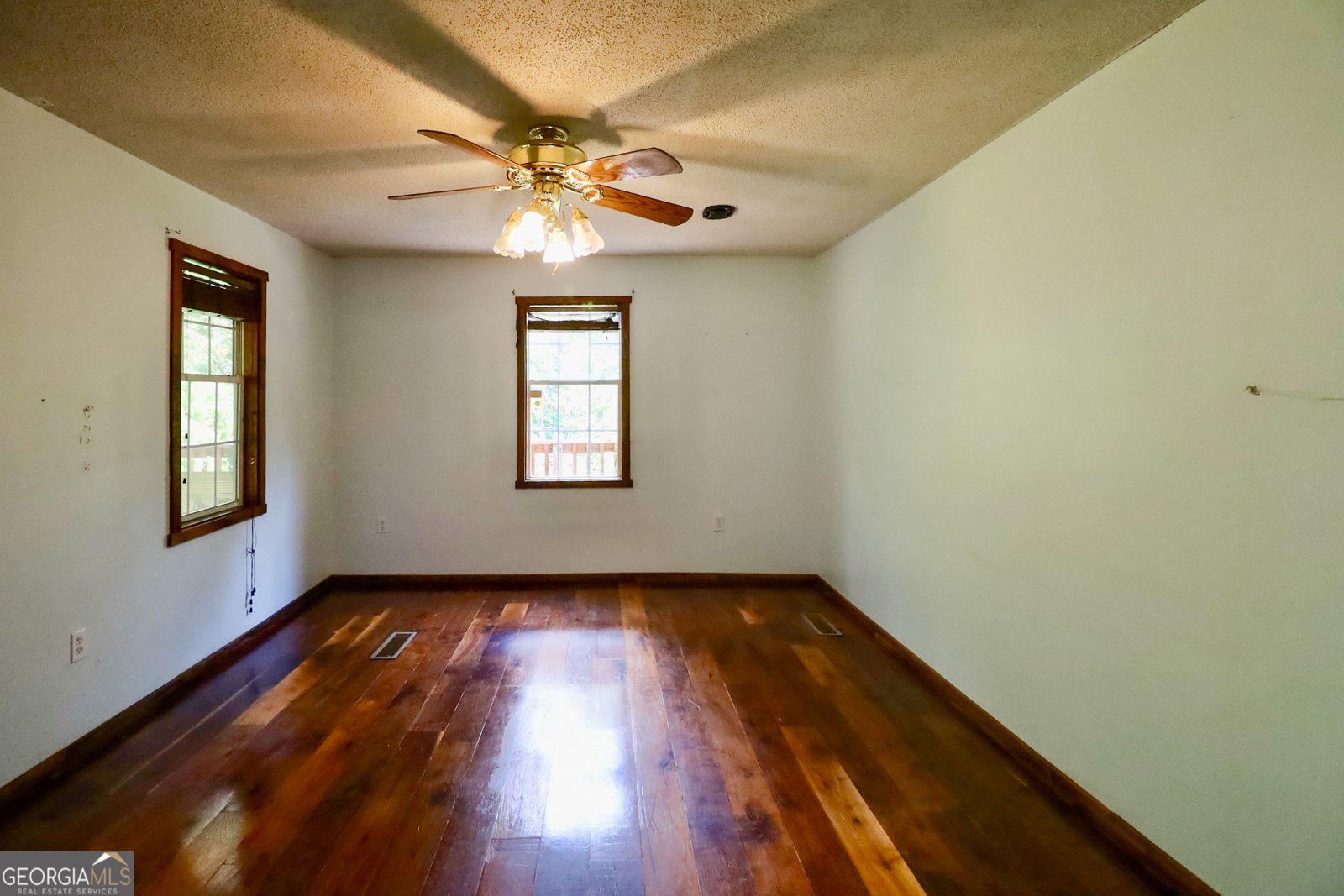355, 323 & 357 Catfish Lane Lavonia - 6