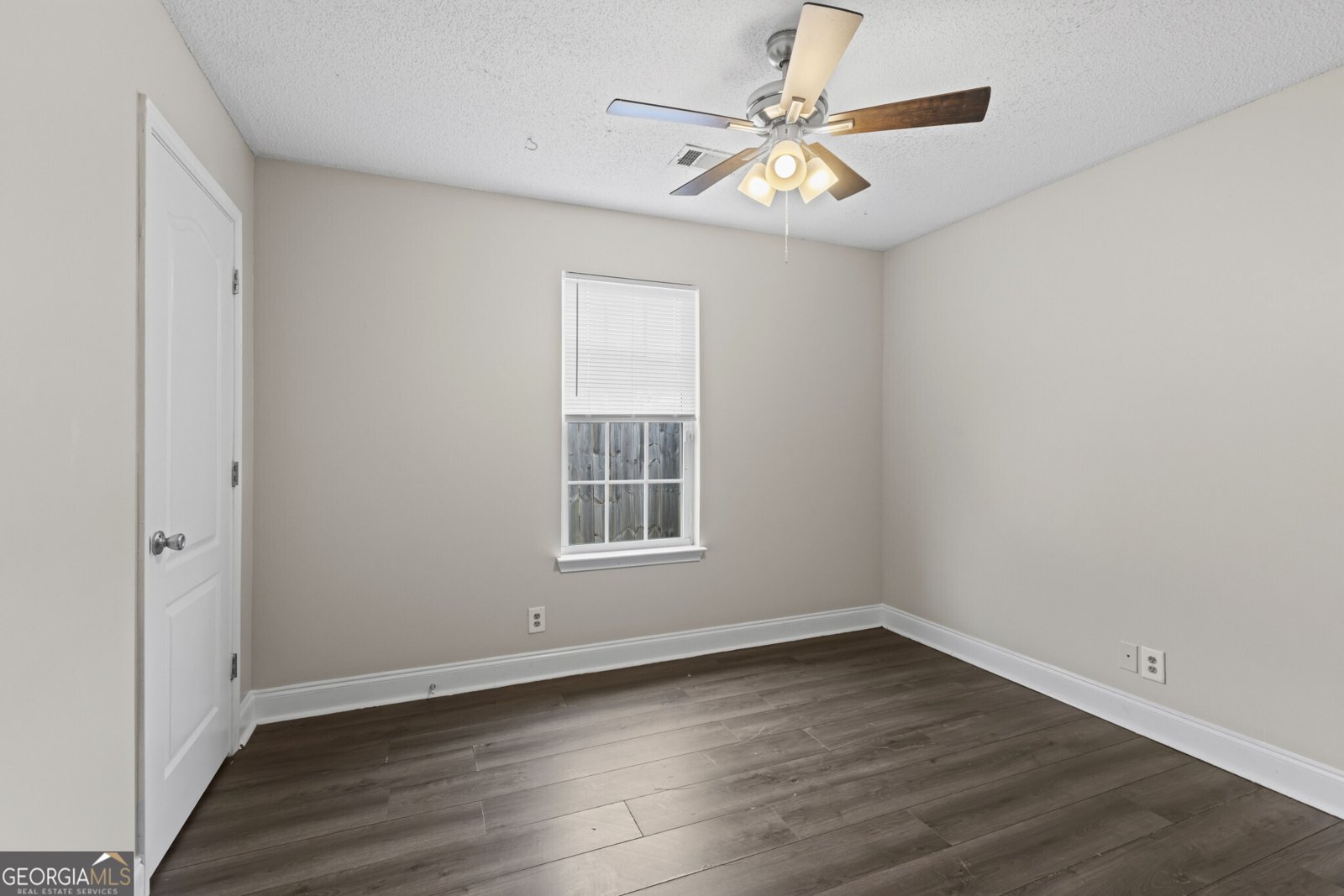 405 Grand Avenue Bonaire - 16