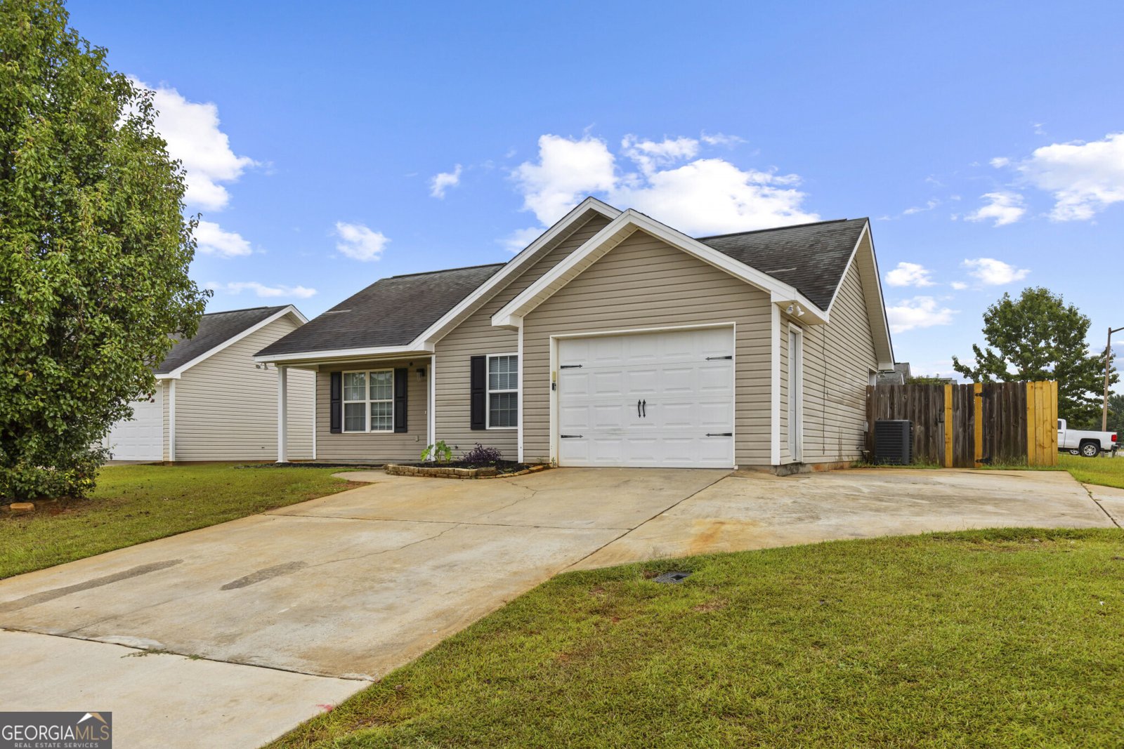 405 Grand Avenue Bonaire - 3