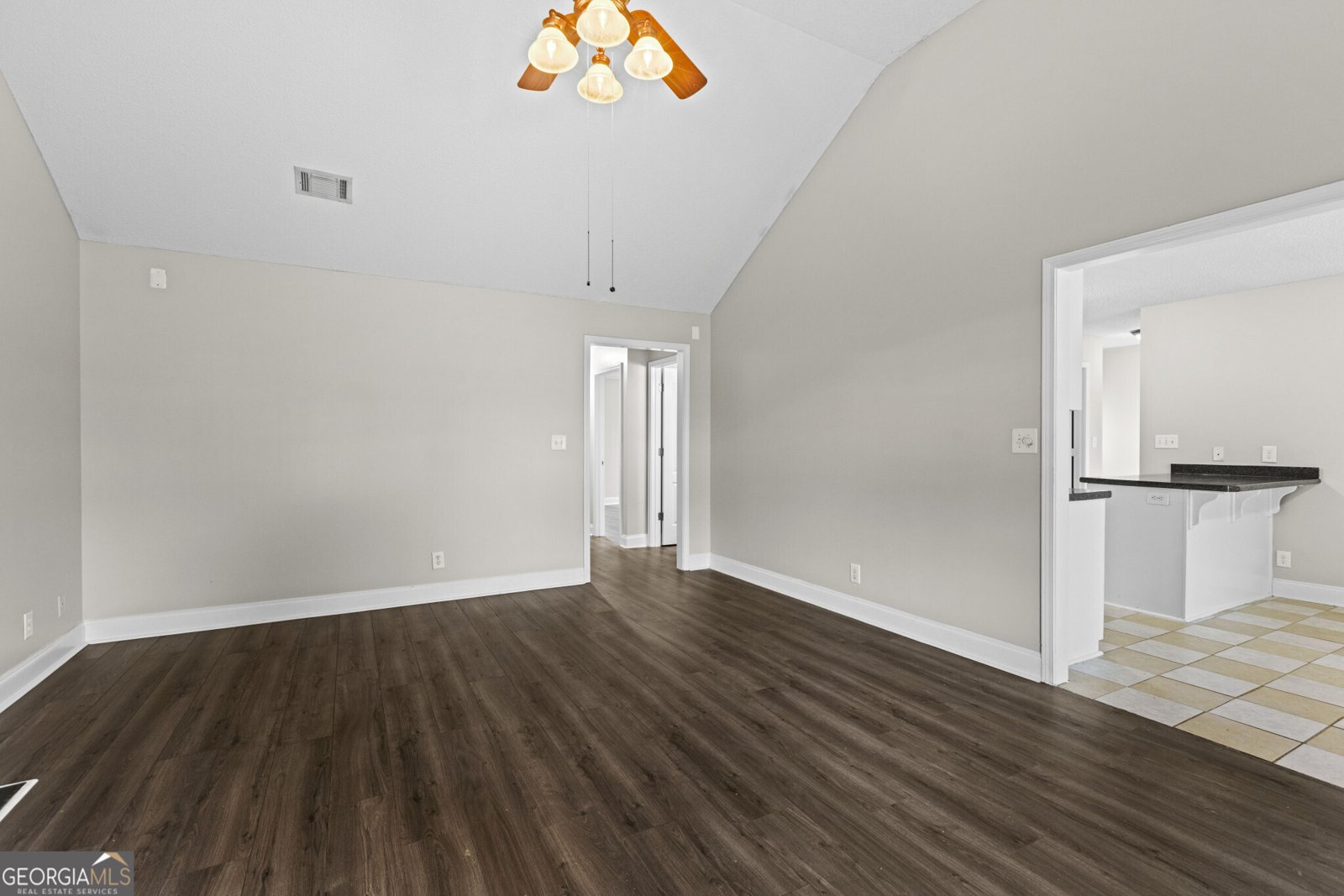 405 Grand Avenue Bonaire - 6