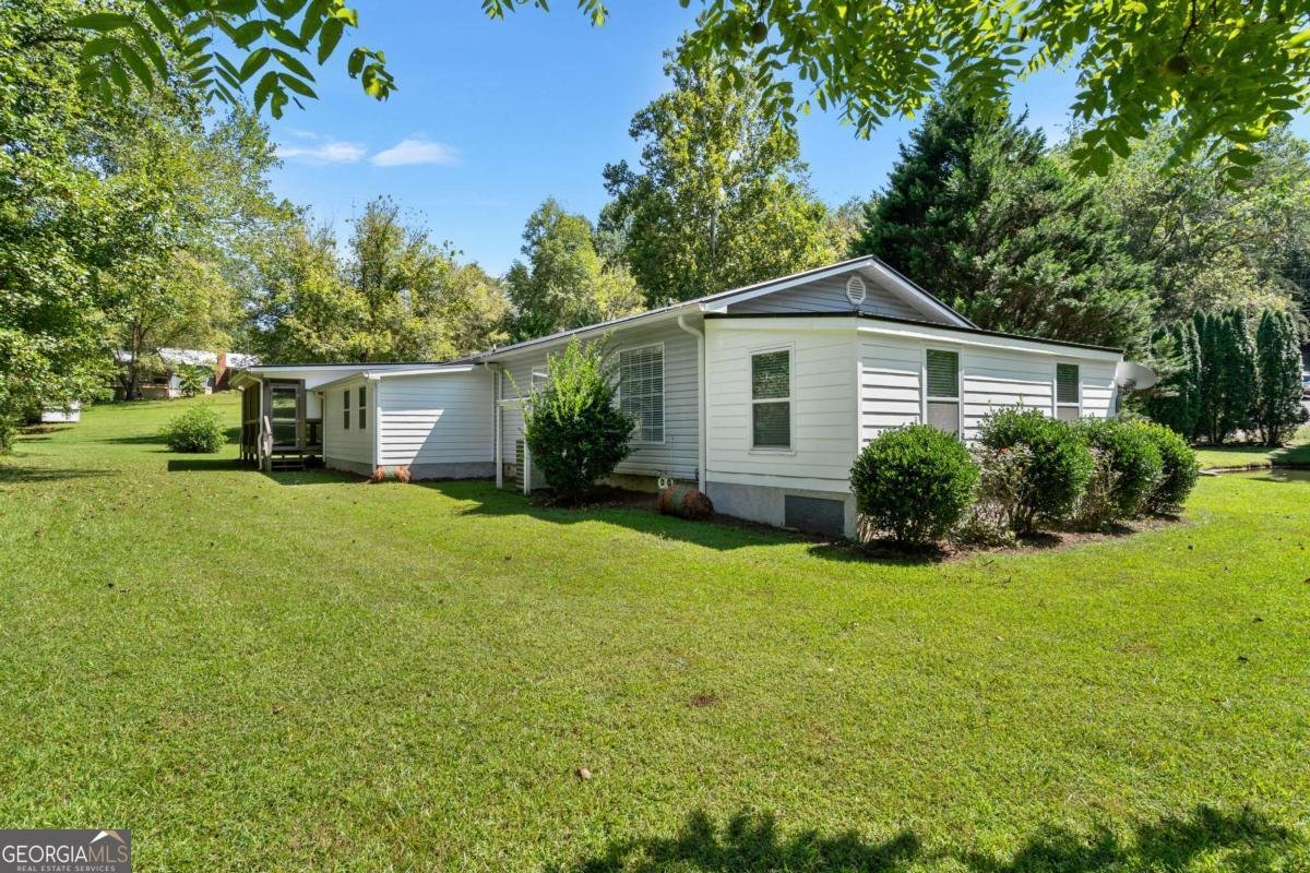 6491 Crooked Creek Road Young Harris - 9