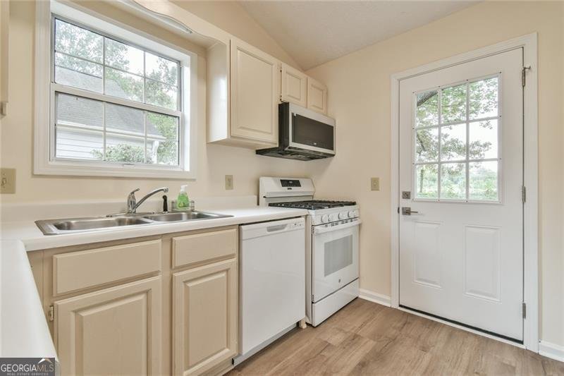 3100 Barnwood Crossing Duluth - 10
