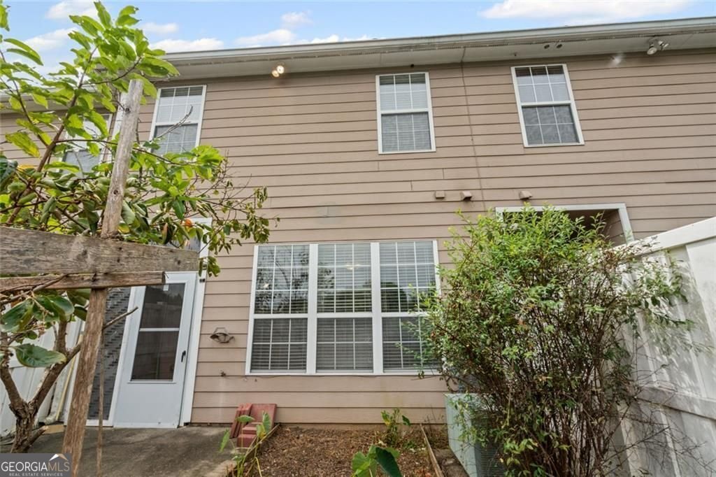 172 Oak Green Drive Lawrenceville - 18