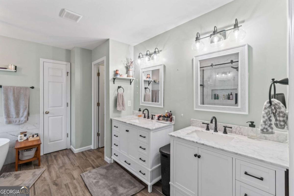 3745 Lake Seminole Drive Buford - 27
