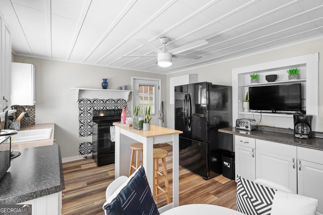 215 Wilson Street Calhoun - 17