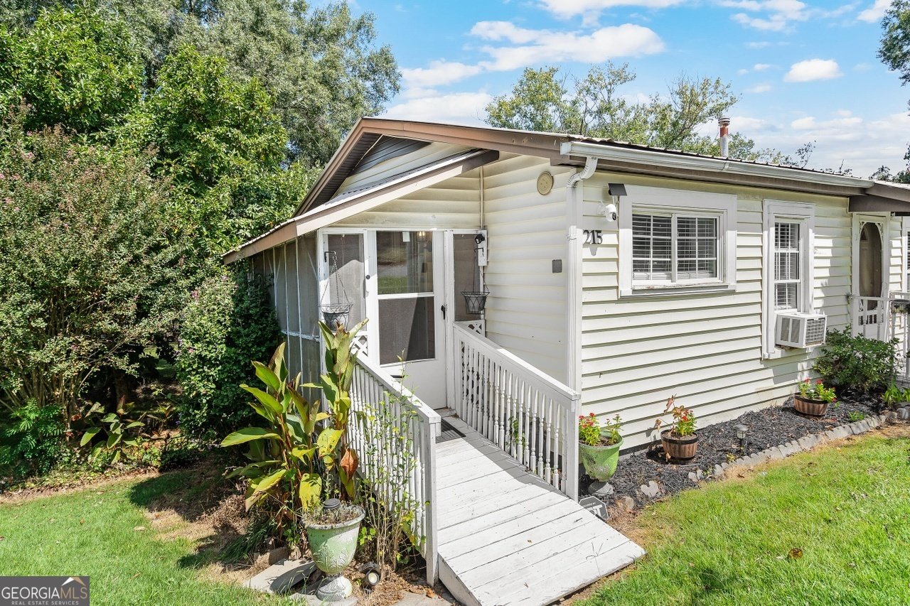 215 Wilson Street Calhoun - 7