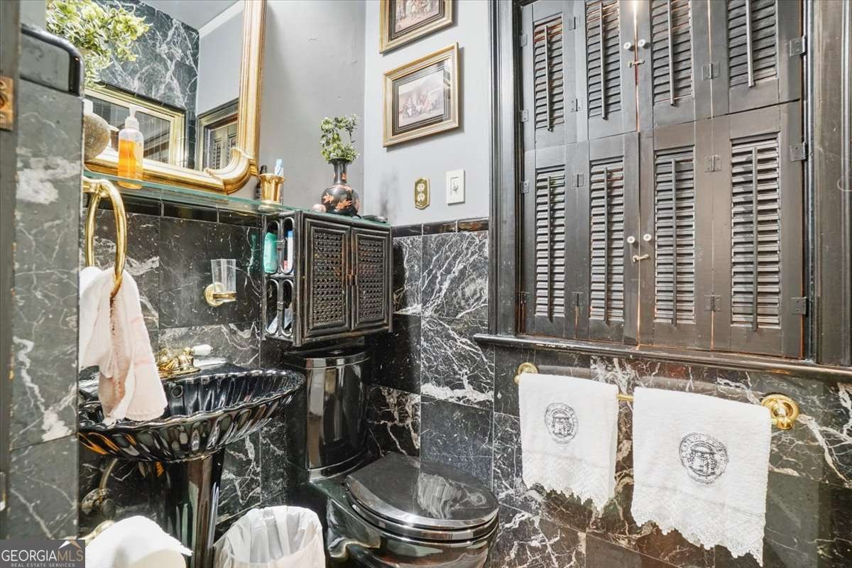 3061 Peachtree Drive Atlanta - 22