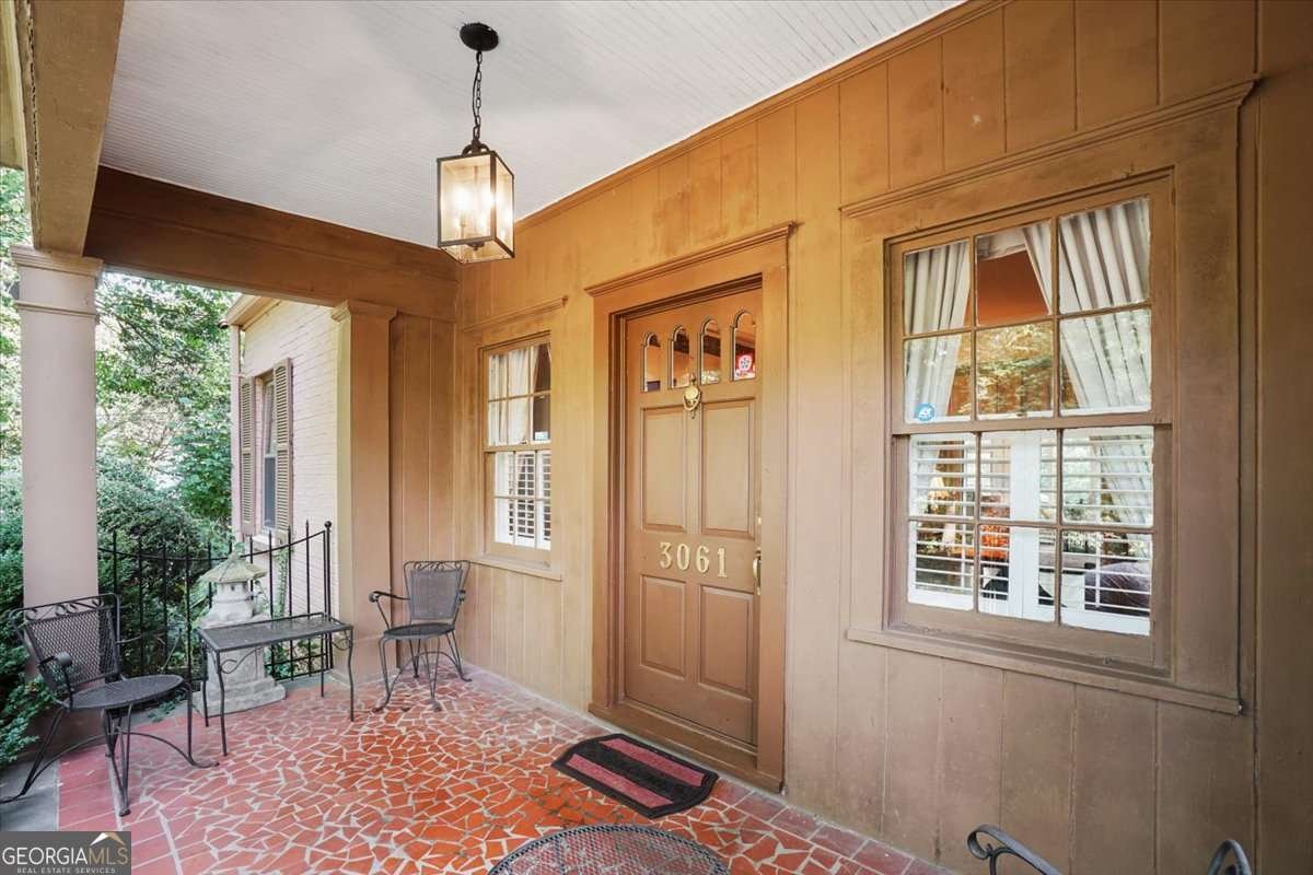 3061 Peachtree Drive Atlanta - 40