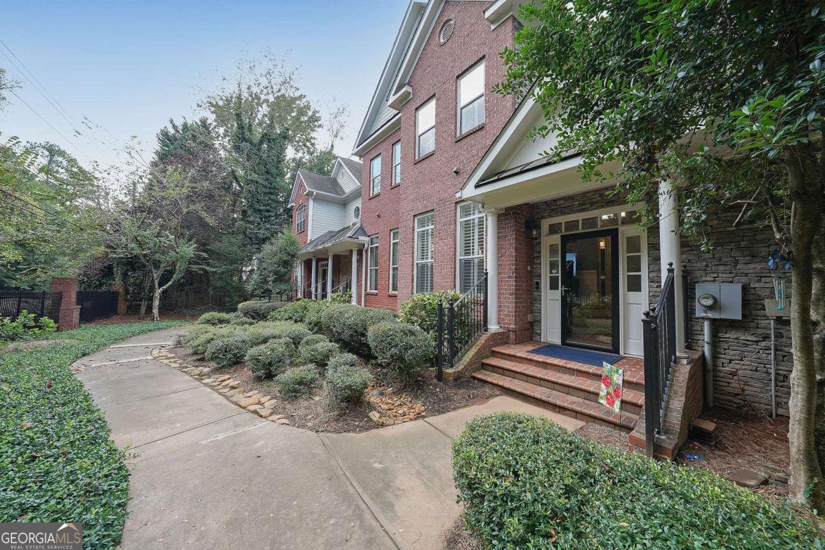 5434 Glenridge View Atlanta - 4