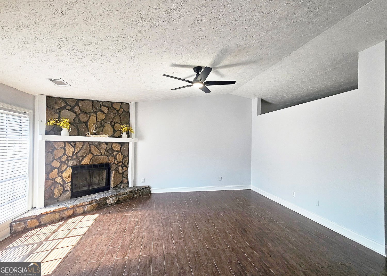 2024 Marshes Glenn Drive Norcross - 3