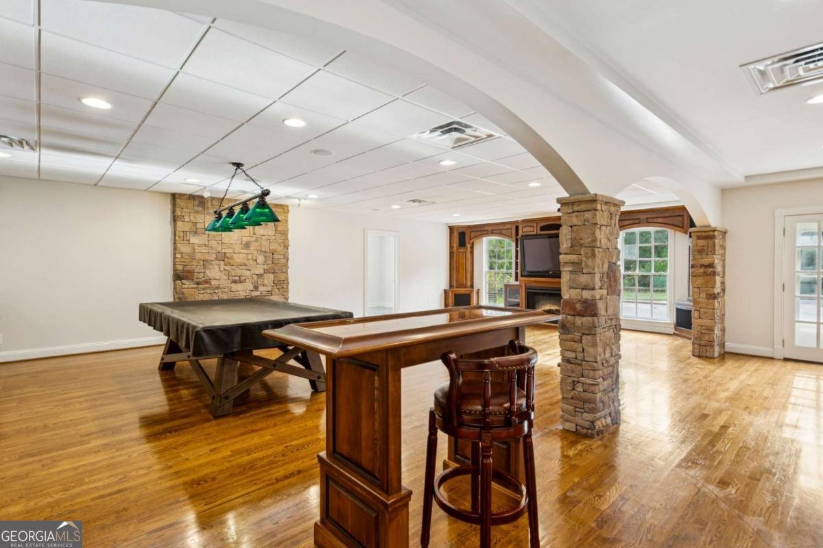 2115 Euharlee Road Taylorsville - 46