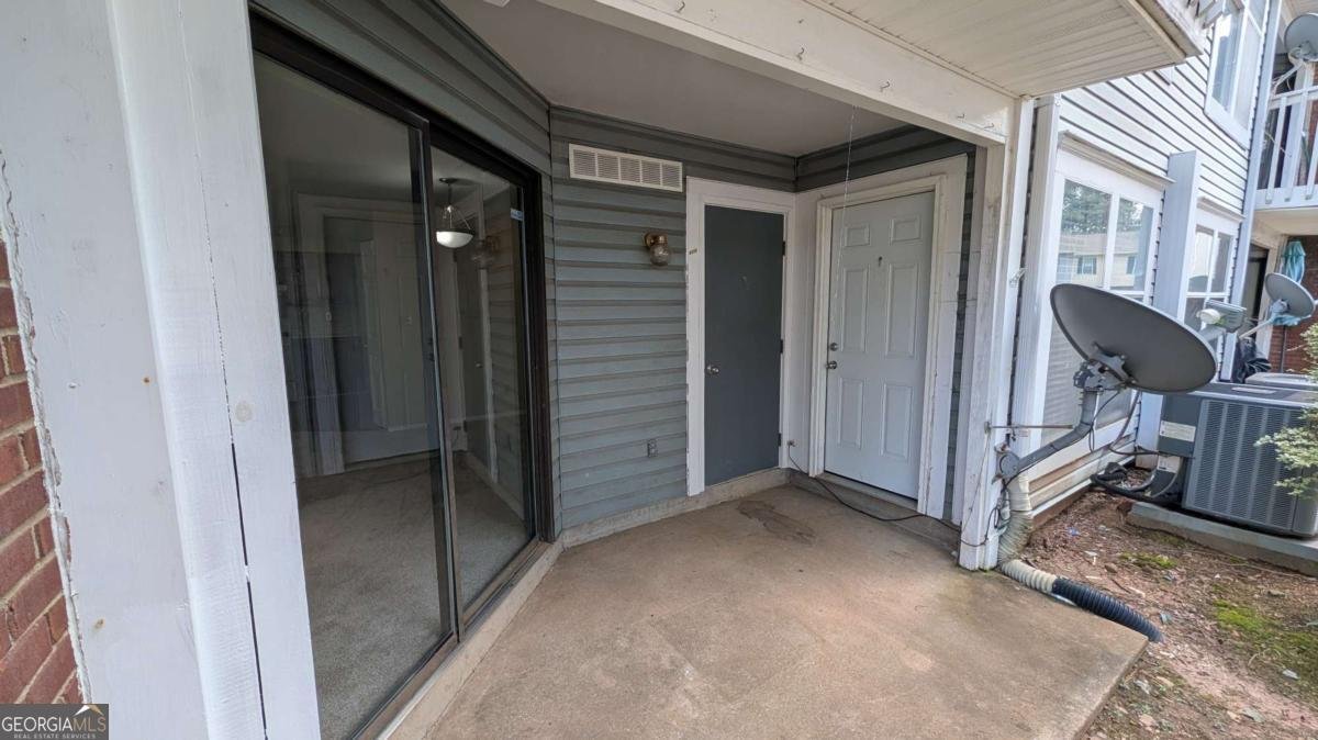 6355 Wedgeview Court Tucker - 4