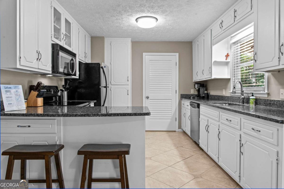 118 Lake Drive Eatonton - 1
