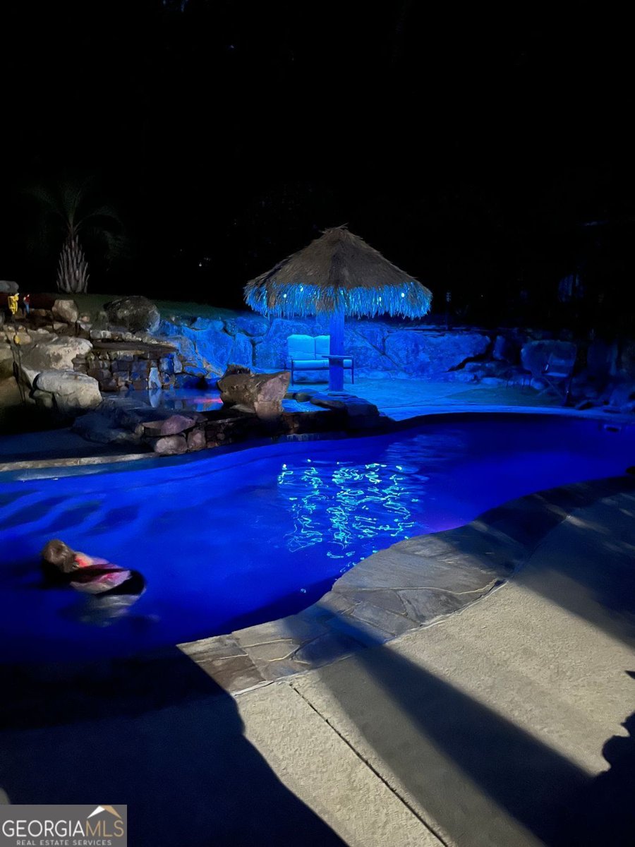 95 Tyler Woods Drive Sharpsburg - 38