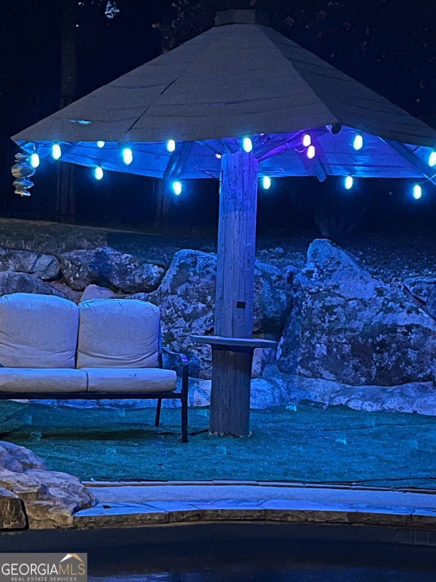 95 Tyler Woods Drive Sharpsburg - 39