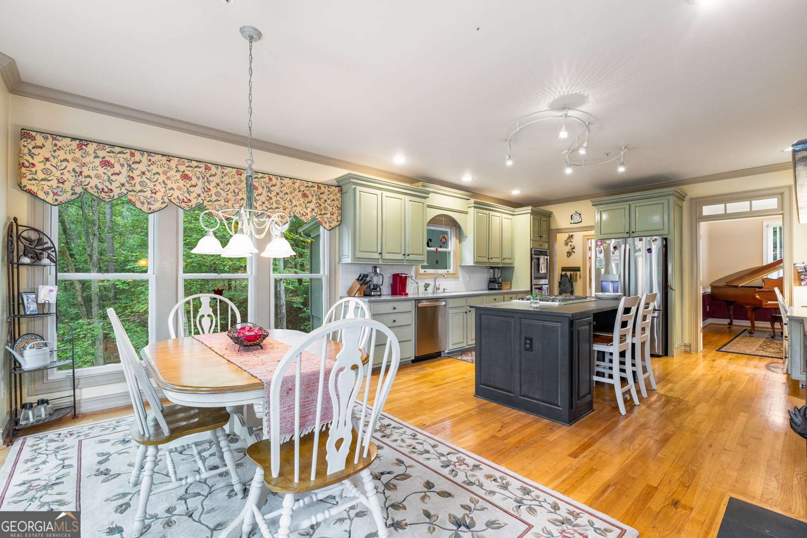 415 Cliffcove Court Roswell - 16