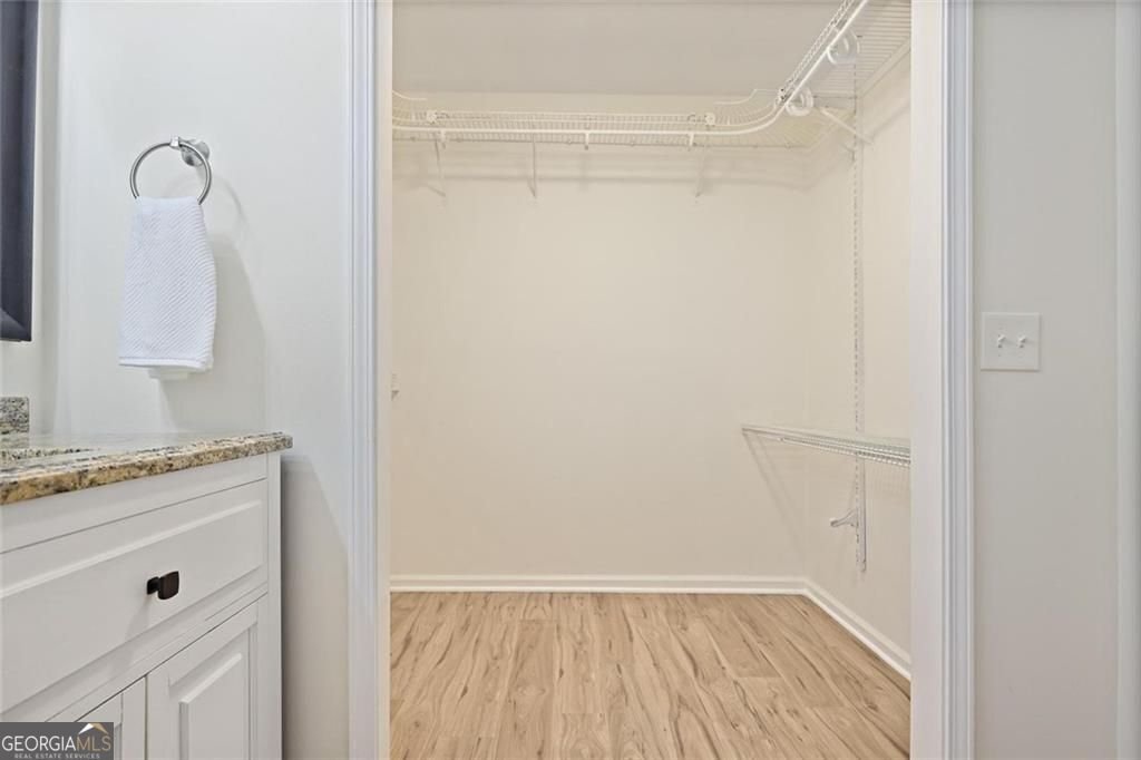 911 Hollyfax Circle Atlanta - 24