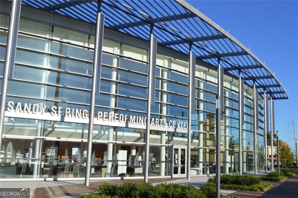 911 Hollyfax Circle Atlanta - 32