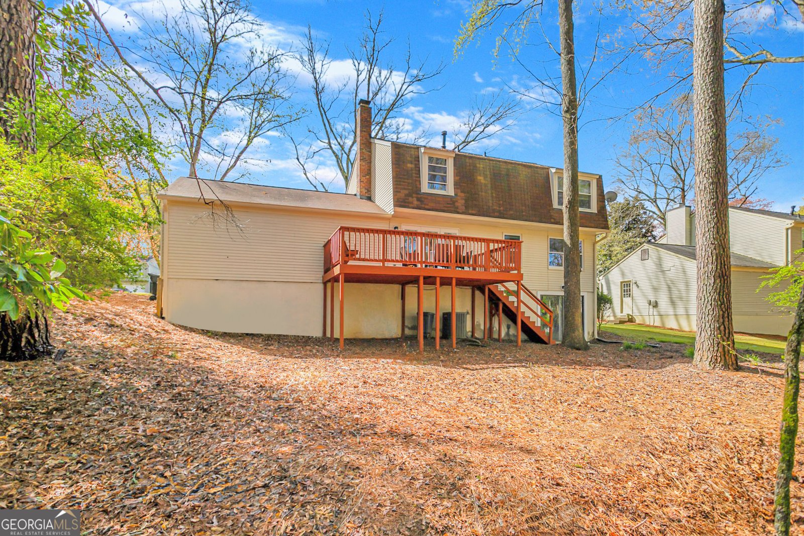 125 Pond Way Roswell - 2