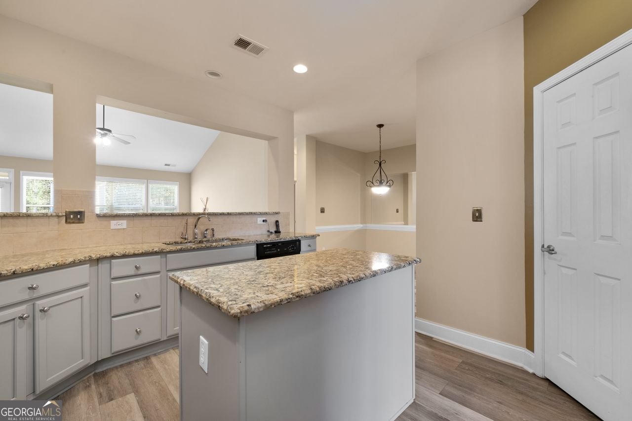 1518 SAGE RIDGE Drive Marietta - 19