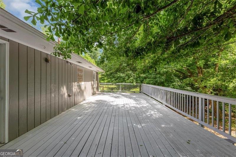 1677 Wayland Circle Brookhaven - 25