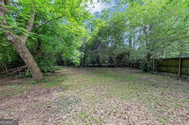 1677 Wayland Circle Brookhaven - 28