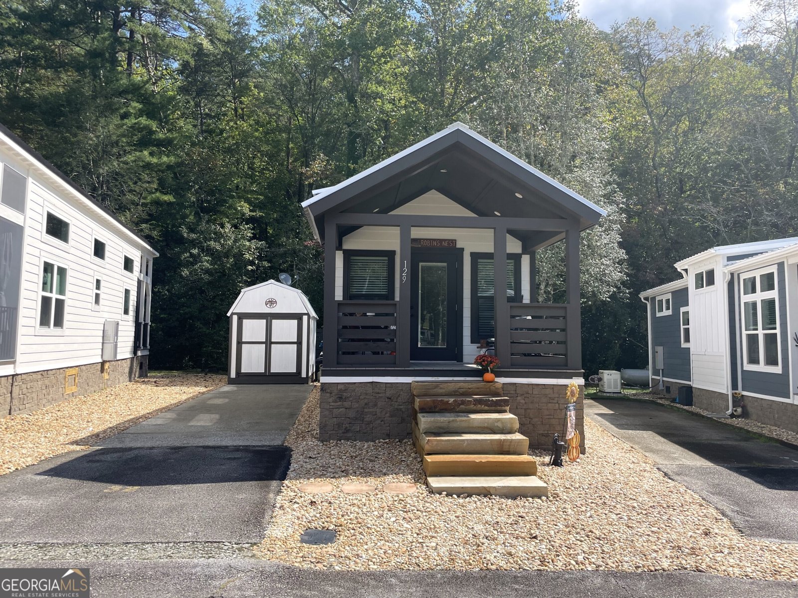 4960 Laurel Lodge Road Clarkesville - 1