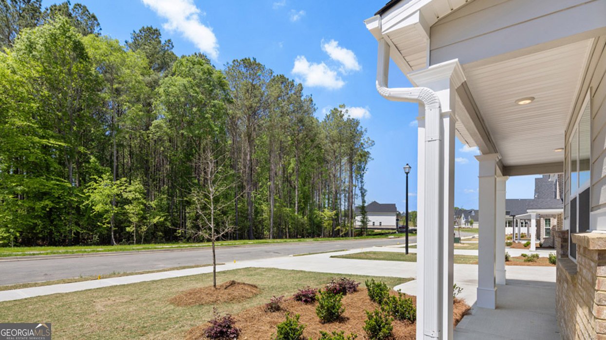 13592 Whitman Covington - 16