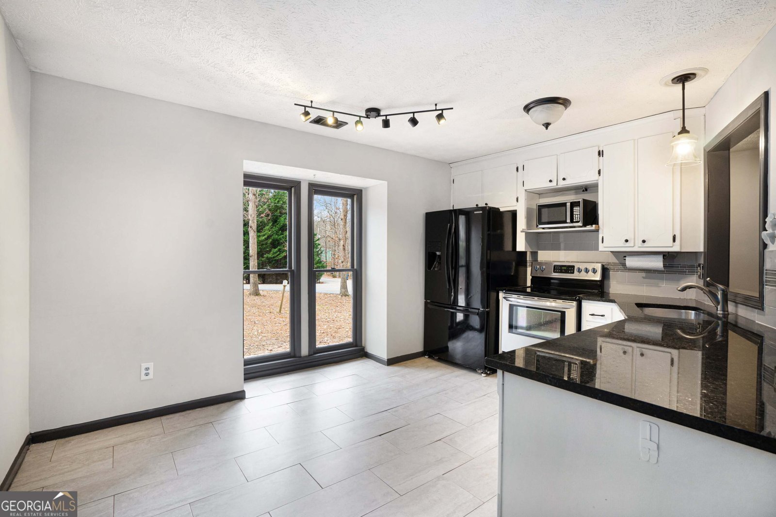 4363 Saddlecreek Court Auburn - Photo 10