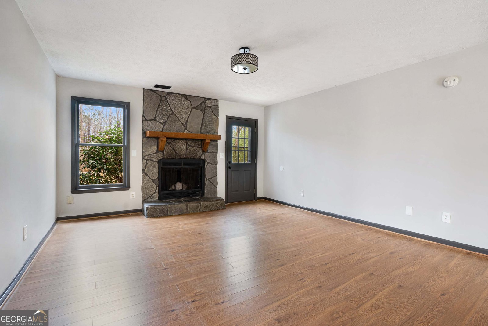 4363 Saddlecreek Court Auburn - Photo 6