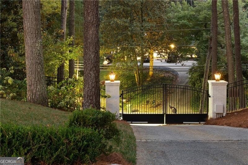 4045 Northside Drive Atlanta - 15
