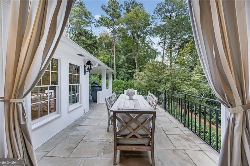4045 Northside Drive Atlanta - 21