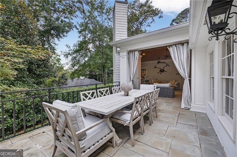 4045 Northside Drive Atlanta - 22