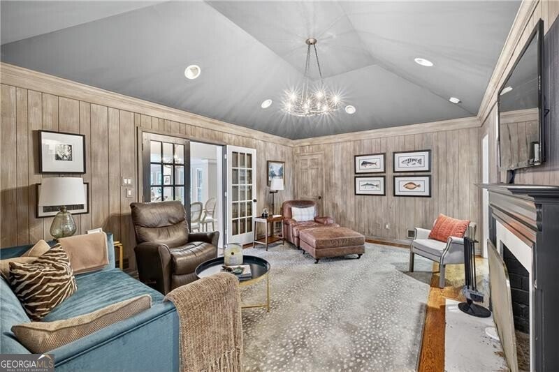 4045 Northside Drive Atlanta - 25