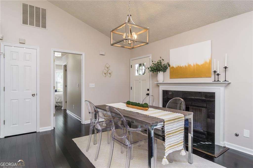 3462 Avensong Village Circle Milton - 5