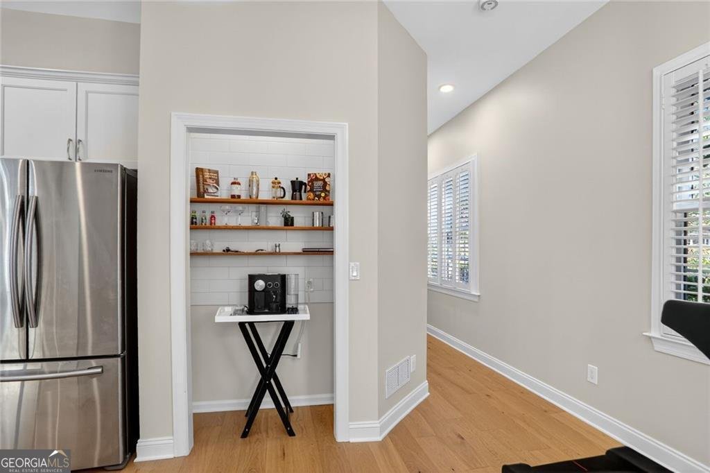 2718 Vinings Oak Drive Atlanta - 11