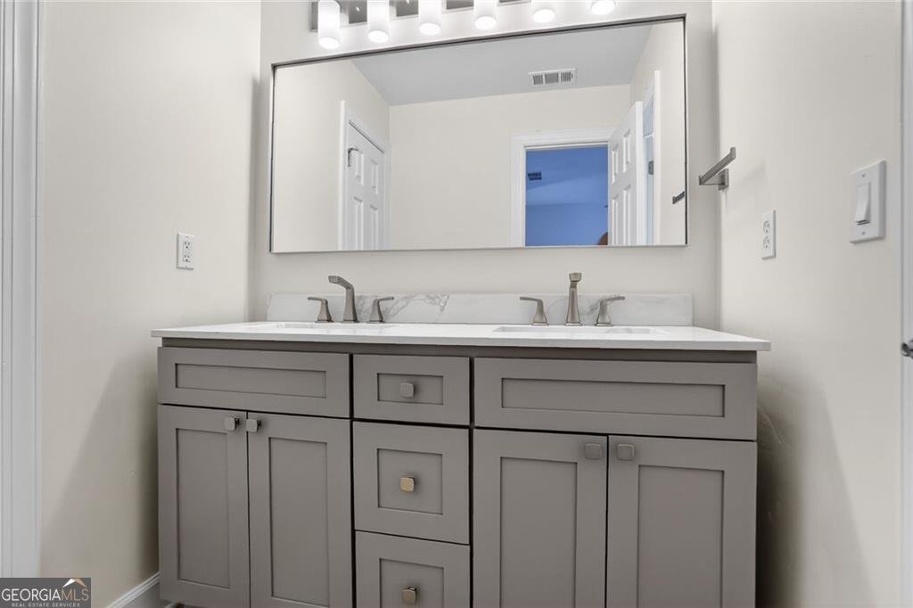 2718 Vinings Oak Drive Atlanta - 23