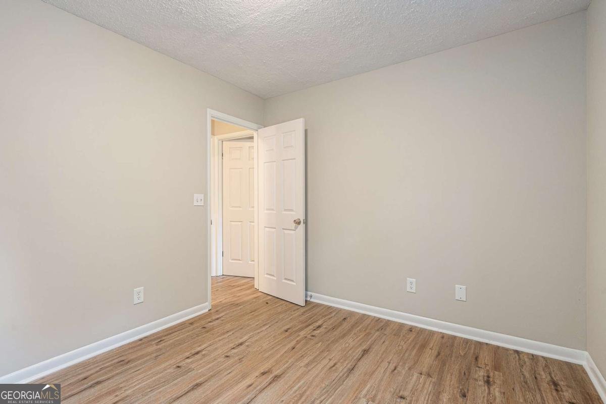 1513 Spruce Ridge Way Stone Mountain - 10