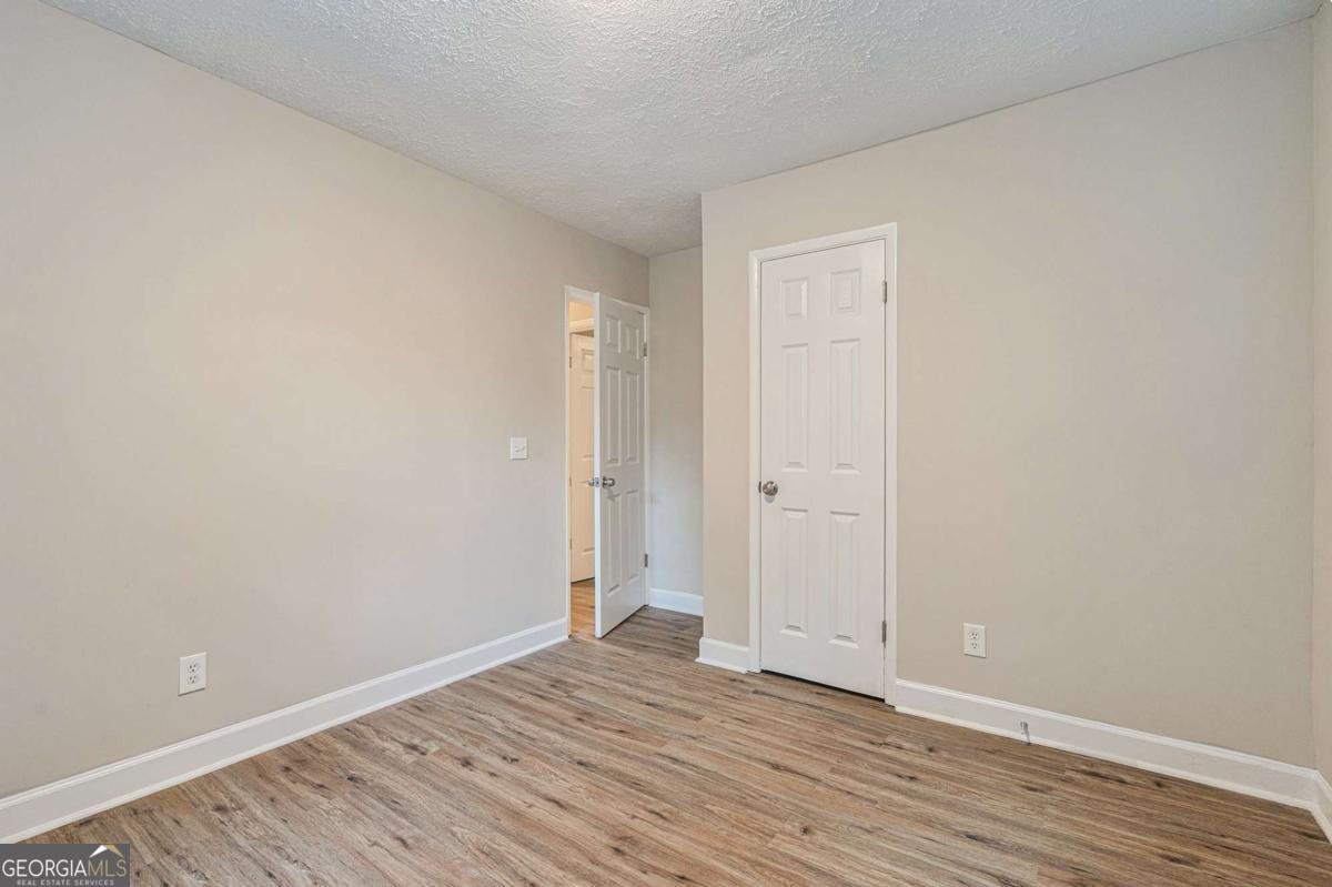 1513 Spruce Ridge Way Stone Mountain - 12
