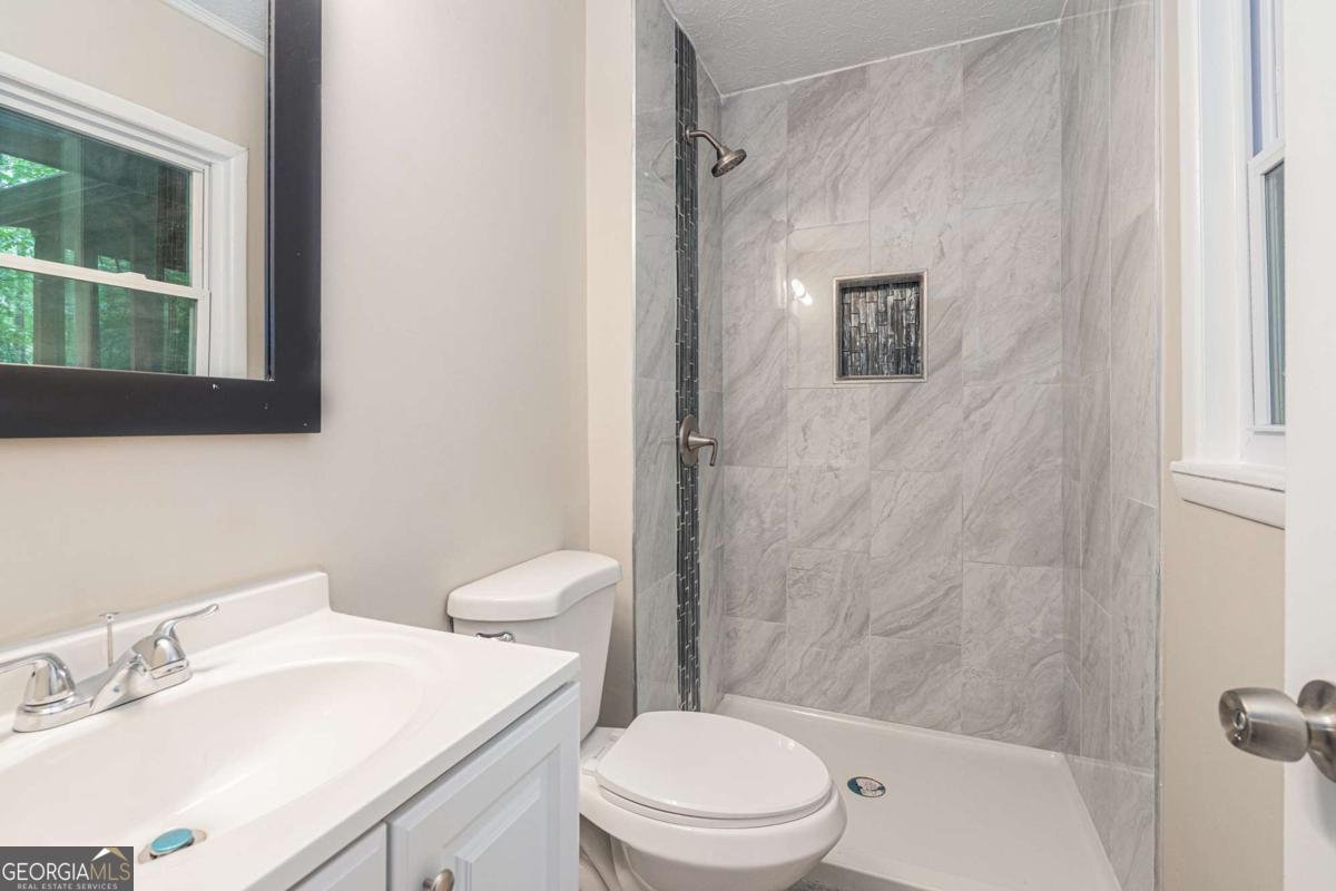 1513 Spruce Ridge Way Stone Mountain - 20